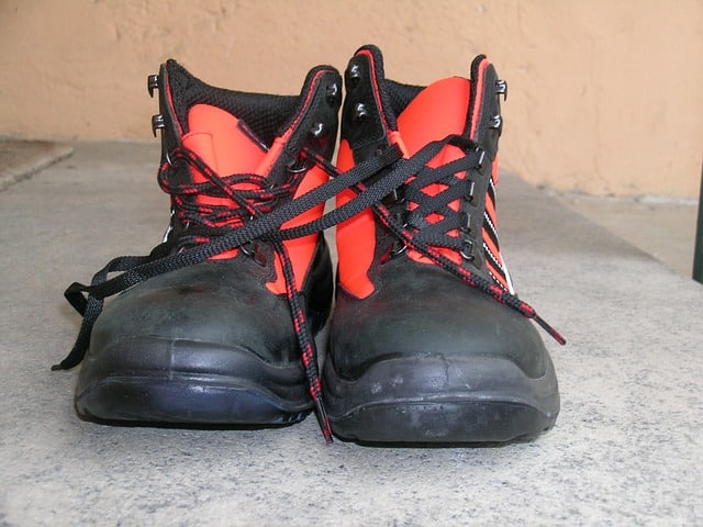 shoes-g39e44e27a_640